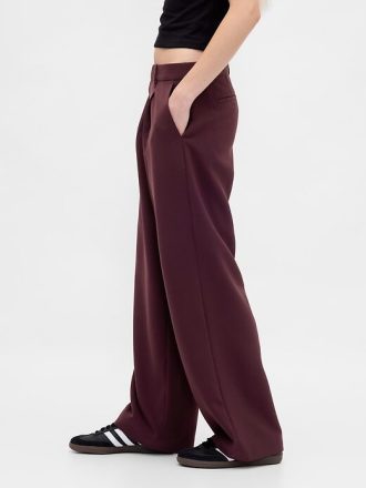 365 Pantaloni largi plisați cu talie joasă