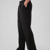 365 Pantaloni pliuri relaxați 365 Pantaloni pliuri relaxați