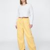 Blugi cu talie medie UltraSoft Easy Horseshoe Blugi cu talie medie UltraSoft Easy Horseshoe
