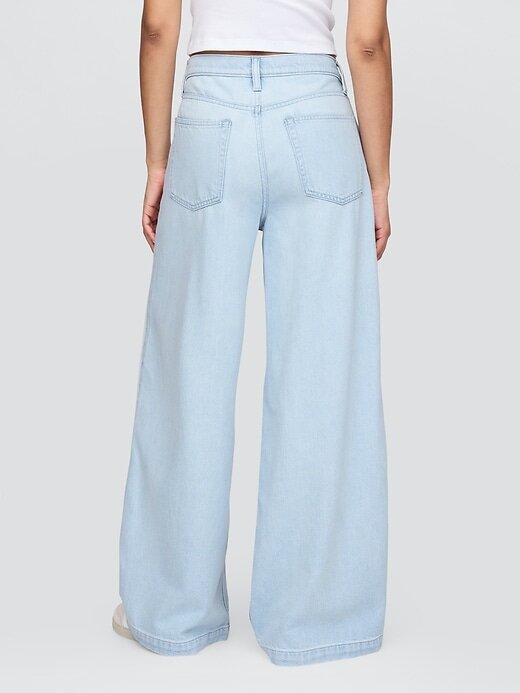 Blugi largi UltraSoft cu talie medie Blugi largi UltraSoft cu talie medie