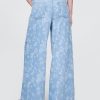 Blugi largi UltraSoft cu talie medie Blugi largi UltraSoft cu talie medie