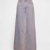 Blugi largi UltraSoft cu talie medie Blugi largi UltraSoft cu talie medie
