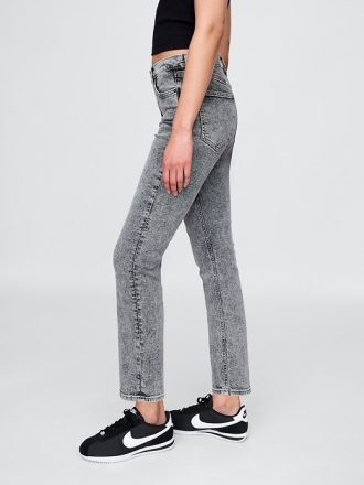 Blugi slim vintage cu talie mare