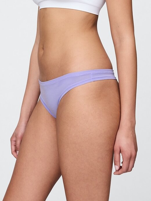 Breathe Thong Breathe Thong