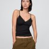 Camisă crop cu garnitură din dantelă Camisă crop cu garnitură din dantelă