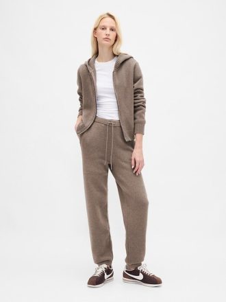 CashSoft Sweater Joggeri