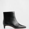 Cizme ascuțite Kitten Heel Cizme ascuțite Kitten Heel