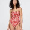 Costum de baie dintr-o bucată cu gât pătrat Costum de baie dintr-o bucată cu gât pătrat