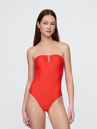 Costum de baie fără bretele