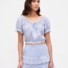 Crop Top cu ochiuri