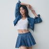 Fusta mini din denim plisat