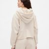 Gap × BÉIS Hanorac crop supradimensionat Gap × BÉIS Hanorac crop supradimensionat