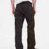 Gap × Blugii largi din anii ’90, de la Disney Tim Burton, The Nightmare Before Christmas
