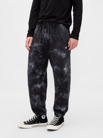 Gap × Joggeri largi cu craniu greoi, de la Disney Tim Burton, The Nightmare Before Christmas