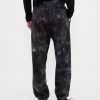 Gap × Joggeri largi cu craniu greoi, de la Disney Tim Burton, The Nightmare Before Christmas Gap × Joggeri largi cu craniu greoi, de la Disney Tim Burton, The Nightmare Before Christmas