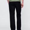 In-Bumbac Khakis