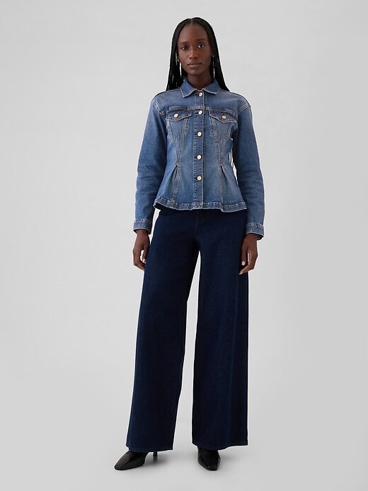 Jachetă din denim cinsată Jachetă din denim cinsată