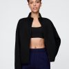 Jachetă Jacquard matlasată GapFit Jachetă Jacquard matlasată GapFit