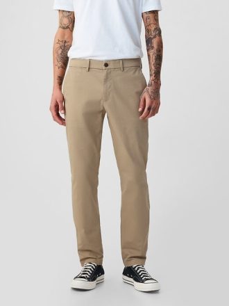 Kaki modern în formă skinny