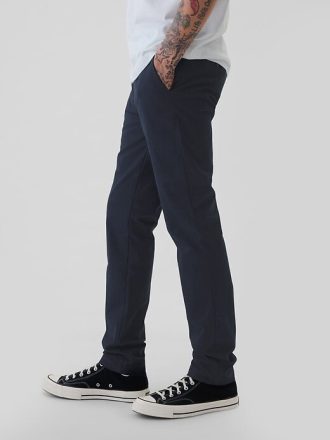 Kaki modern în formă skinny