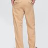 Loose Khakis moderni din anii ’90