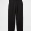 Loose Khakis moderni din anii ’90