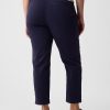 Mid-Rise Downtown Khakis