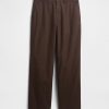 Modern Baggy Khakis