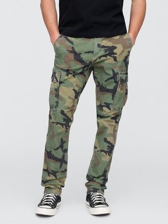 Pantaloni cargo