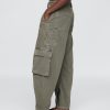 Pantaloni cargo cu talie medie