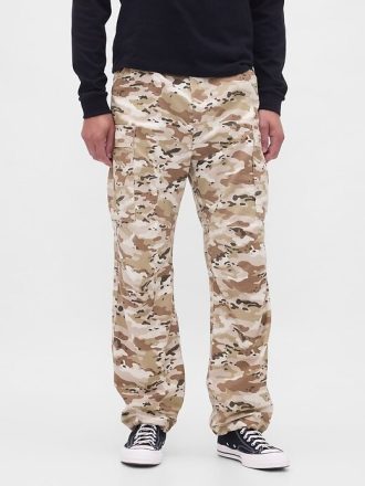 Pantaloni cargo relaxați