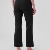 Pantaloni Crop Kick cu talie înaltă Pantaloni Crop Kick cu talie înaltă