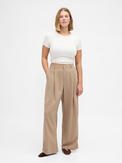 Pantaloni cu pliuri cu talie înaltă Curvy 365 Pantaloni cu pliuri cu talie înaltă Curvy 365