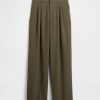 Pantaloni cu pliuri cu talie înaltă Curvy 365 Pantaloni cu pliuri cu talie înaltă Curvy 365
