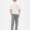 Pantaloni de jogging GapFit Tech cu uscare rapidă pentru copii Pantaloni de jogging GapFit Tech cu uscare rapidă pentru copii
