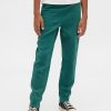 Pantaloni de jogging GapFit Tech cu uscare rapidă pentru copii Pantaloni de jogging GapFit Tech cu uscare rapidă pentru copii