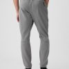 Pantaloni de jogging GapFit Tech Slim Pantaloni de jogging GapFit Tech Slim