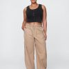 Pantaloni de parașută cu talie medie Pantaloni de parașută cu talie medie
