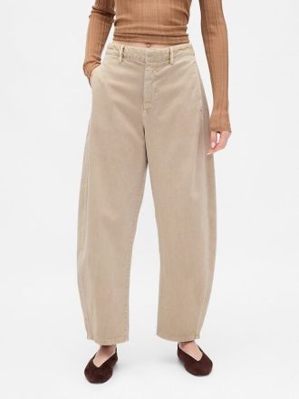 Pantaloni de sarg cu talie medie Pantaloni de sarg cu talie medie