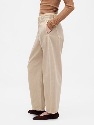 Pantaloni de sarg cu talie medie Pantaloni de sarg cu talie medie