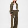 Pantaloni de sport cu picioare largi VintageSoft Pantaloni de sport cu picioare largi VintageSoft