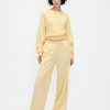 Pantaloni de sport cu picioare largi VintageSoft Pantaloni de sport cu picioare largi VintageSoft