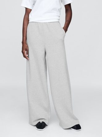 Pantaloni de sport cu picioare largi VintageSoft Pantaloni de sport cu picioare largi VintageSoft