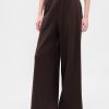Pantaloni de sport cu picioare largi VintageSoft Pantaloni de sport cu picioare largi VintageSoft