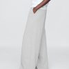 Pantaloni de sport cu picioare largi VintageSoft Pantaloni de sport cu picioare largi VintageSoft
