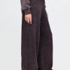 Pantaloni de sport cu picioare largi VintageSoft Pantaloni de sport cu picioare largi VintageSoft