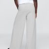 Pantaloni de sport cu picioare largi VintageSoft Pantaloni de sport cu picioare largi VintageSoft