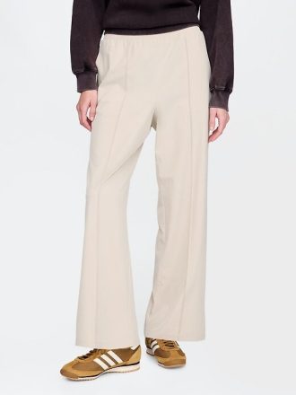 Pantaloni GapFit Tech cu talie înaltă, cu tiv despicat