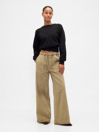 Pantaloni largi cu talie medie Pantaloni largi cu talie medie