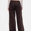 Pantaloni largi cu talie medie Pantaloni largi cu talie medie